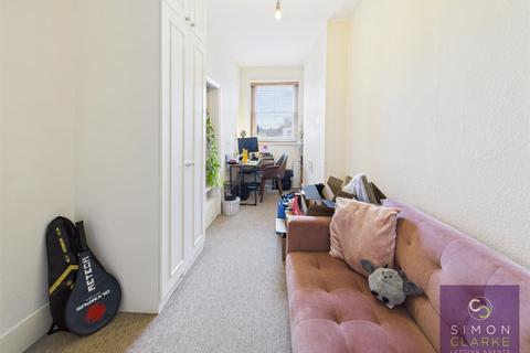 2 bedroom apartment to rent, Park Road, Crouch End, N8