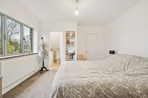 5 bedroom detached house for sale, Crispin Way, Farnham Common SL2