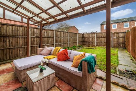 2 bedroom end of terrace house for sale, Waterfall Cottages, Colliers Wood SW19