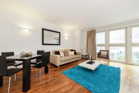 2 bedroom flat to rent, Fairmont Avenue, London E14