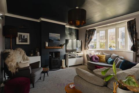 undefined, Elmwood Drive, Epsom