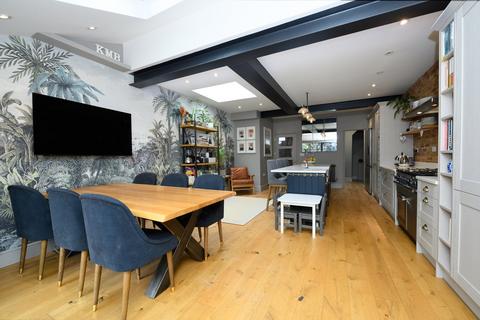 3 bedroom semi-detached house for sale, Albany Road, HERSHAM VILLAGE, KT12