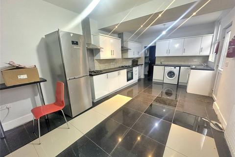 undefined, Wexham Road, Slough, Berkshire, SL1
