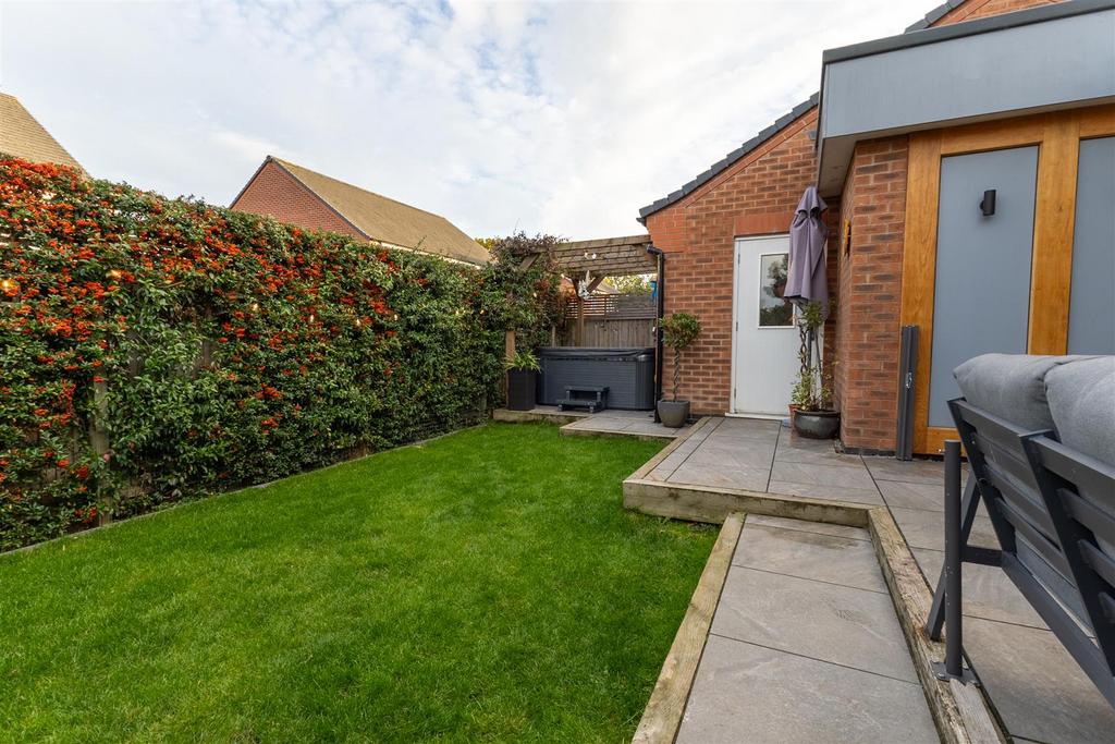 Simpson Road Stoney Stanton LE9 4 AF-41.jpg