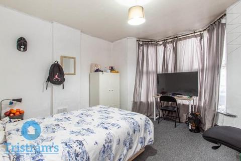 undefined, Derby Grove