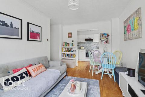 1 bedroom flat for sale, Crystal Palace Parade, LONDON