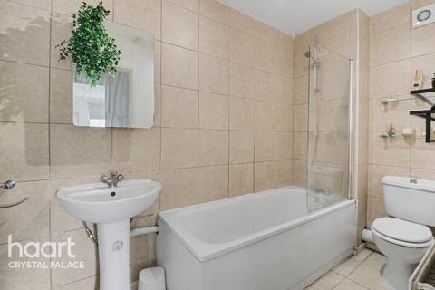 1 bedroom flat for sale, Crystal Palace Parade, LONDON