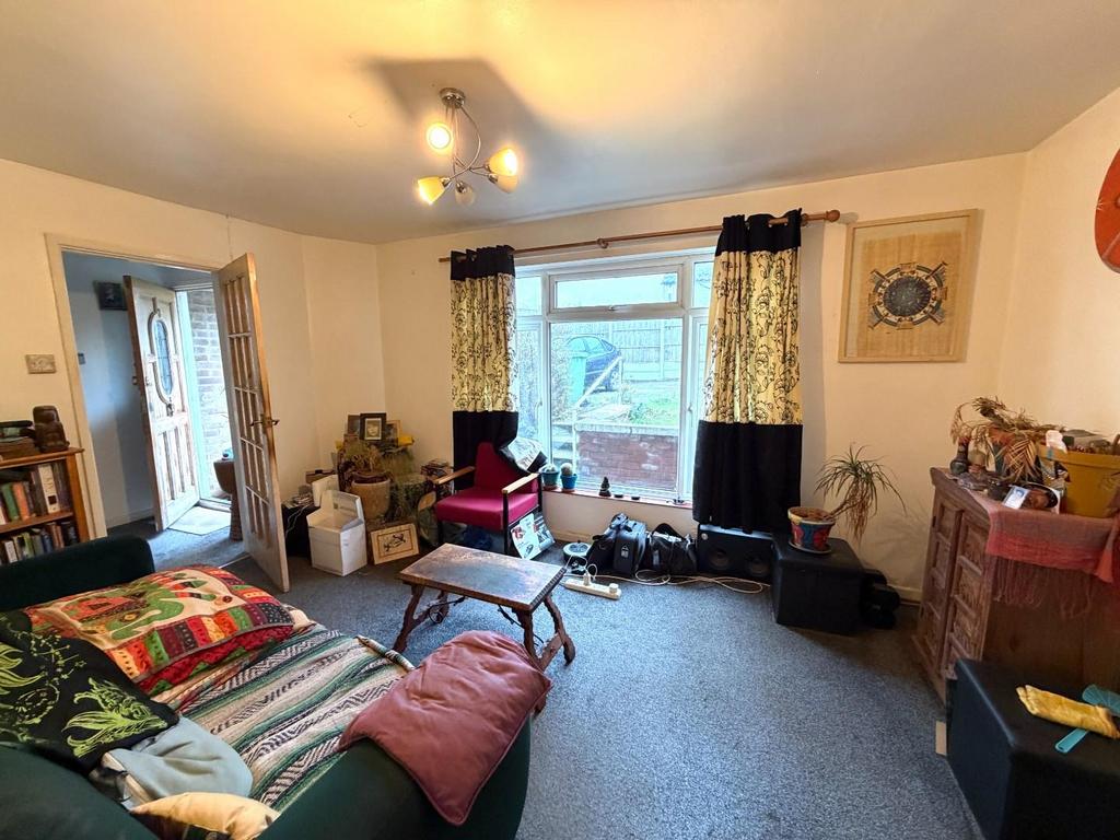 Living Room.JPG