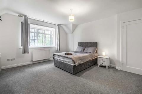 undefined, Westhorne Avenue, London SE9