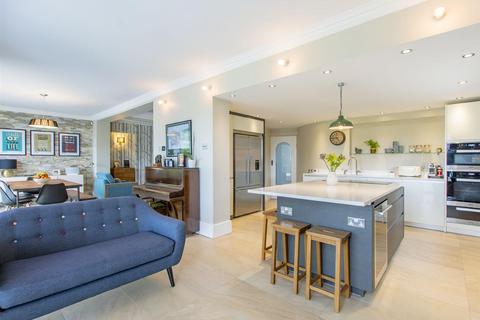 undefined, Ringinglow Road, Ecclesall, S11 7PS