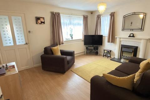 undefined, Sturbridge Close, Reading RG6