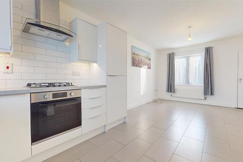 undefined, Selkirk Drive, Milton Keynes MK14