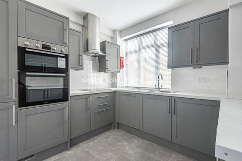4 bedroom flat to rent, Adelaide Road, Swiss Cottage, London, NW3