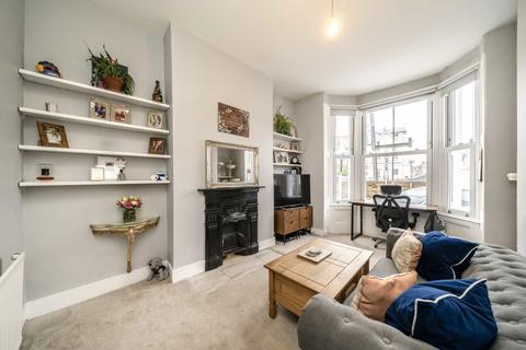 1 bedroom flat for sale, Vant Road, London SW17
