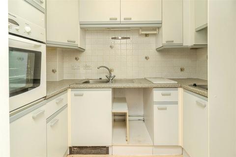 undefined, Laburnum Court (Leighton Buzzard), Leighton Buzzard LU7