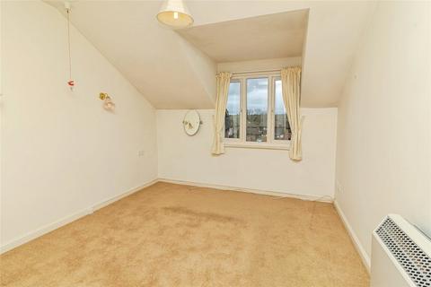 undefined, Laburnum Court (Leighton Buzzard), Leighton Buzzard LU7