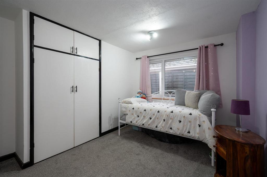 64 Havant Road 26 11.jpg