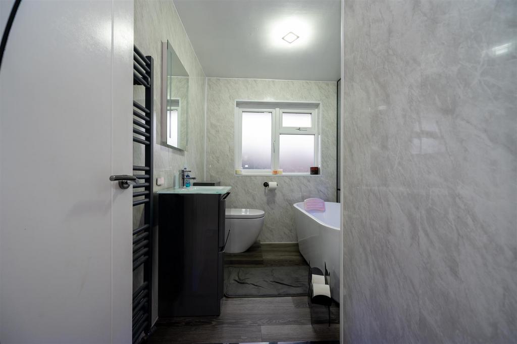 64 Havant Road 26 12.jpg