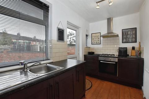 2 bedroom terraced house for sale, Cardigan Road, Hull