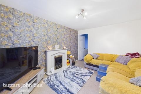 2 bedroom semi-detached house for sale, Conway Close, Crewe