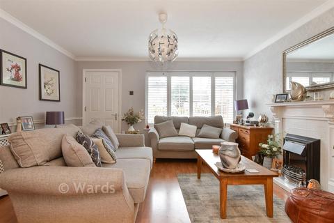 3 bedroom detached house for sale, St. John's Way, Rochester, Kent