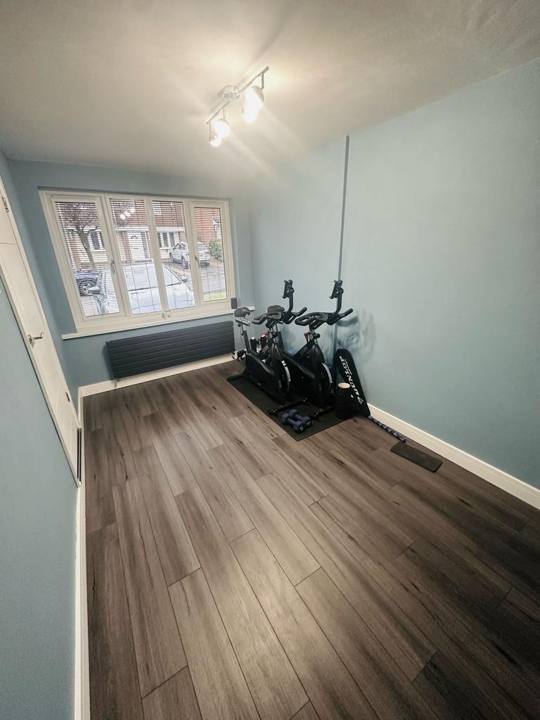Gym - additional reception room