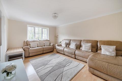 2 bedroom flat for sale, High Wycombe,  Buckinghamshire,  HP12