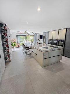 4 bedroom detached house for sale, Strathmore Close, Ramsbottom, BL0
