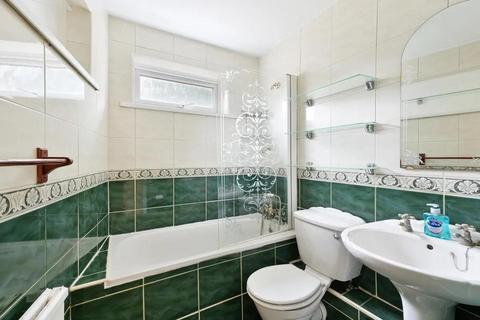 undefined, Worton Road, Isleworth
