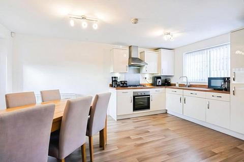 3 bedroom detached house for sale, Bairstow Gardens, Rotherham S62