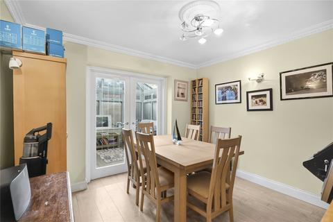 undefined, Birch Lane, Woking GU24