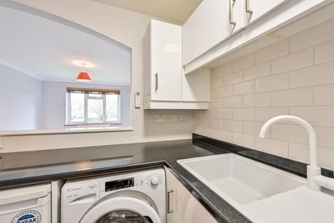 undefined, Claremont Avenue, Woking, GU22