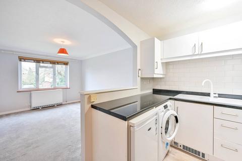 undefined, Claremont Avenue, Woking, GU22
