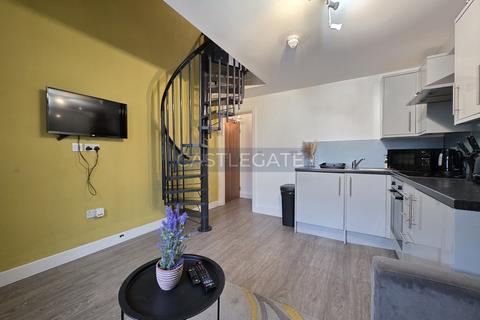 1 bedroom flat to rent, New Street, Huddersfield, HD1 2AX