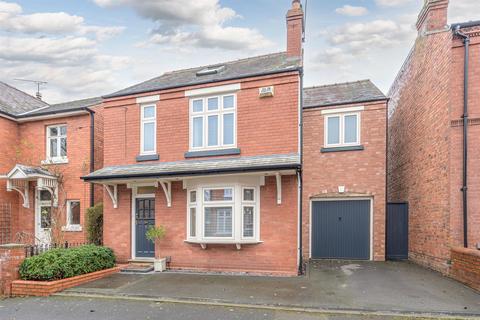 5 bedroom detached house for sale, South Avenue, Old Quarter, Norton, Stourbridge, DY8 3XY
