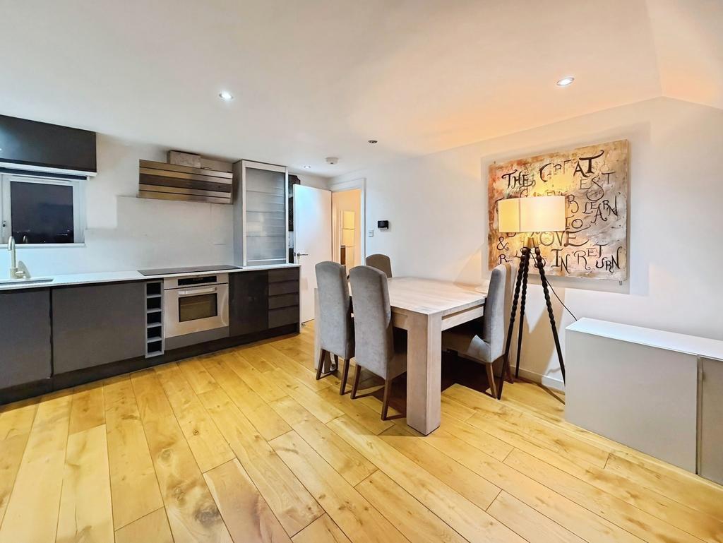 Reception/Kitchen