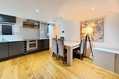 undefined, Berkhamsted Avenue, Wembley, HA9