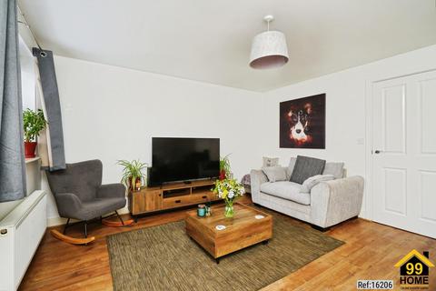 2 bedroom terraced house for sale, Watts Road, Banbury, Oxon, OX16