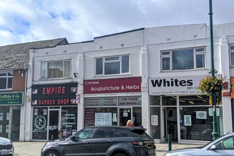 2 bedroom flat to rent, Station Road, New Milton, BH25