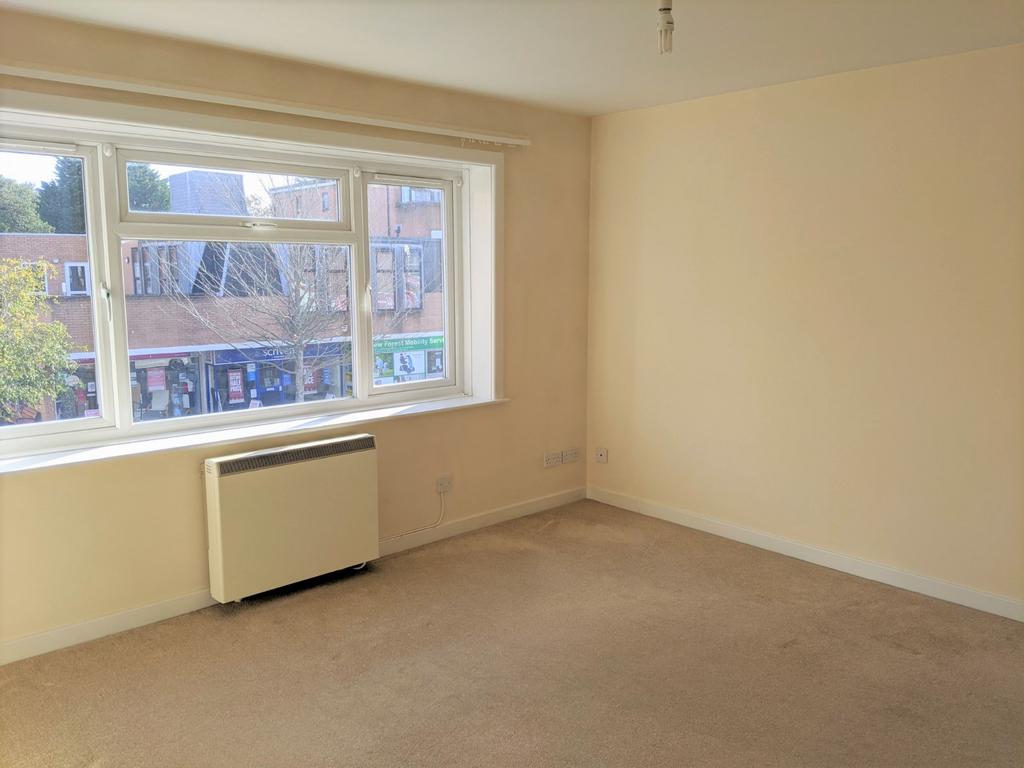 Living room (2)