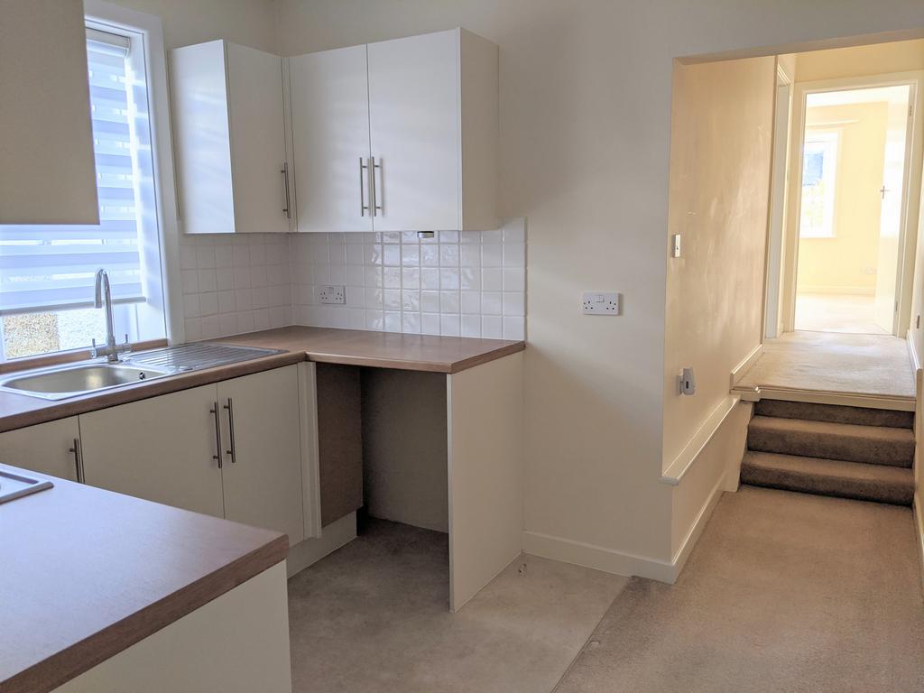 Kitchen (2)