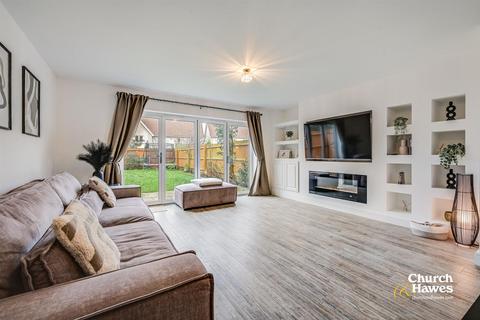 undefined, Elm Way, Latchingdon