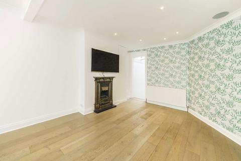 undefined, Garratt Lane, London SW18