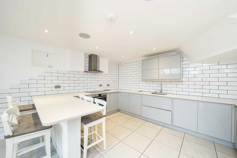 undefined, Garratt Lane, London SW18