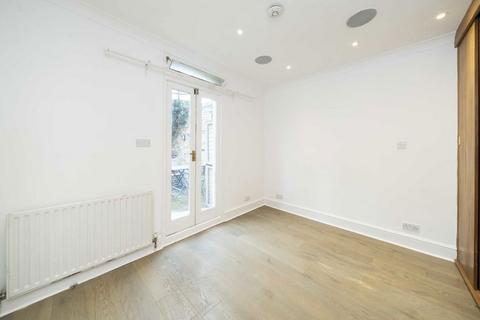 undefined, Garratt Lane, London SW18