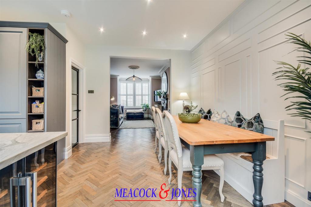 DSC 2234-DSC 2238.jpg