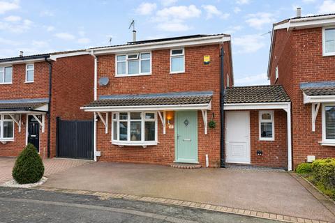 3 bedroom detached house for sale, Aquitaine Close, Leicester LE19