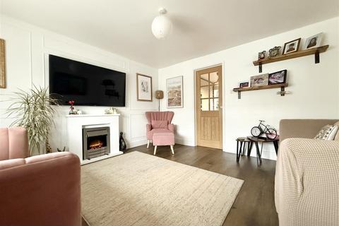 3 bedroom detached house for sale, Aquitaine Close, Leicester LE19