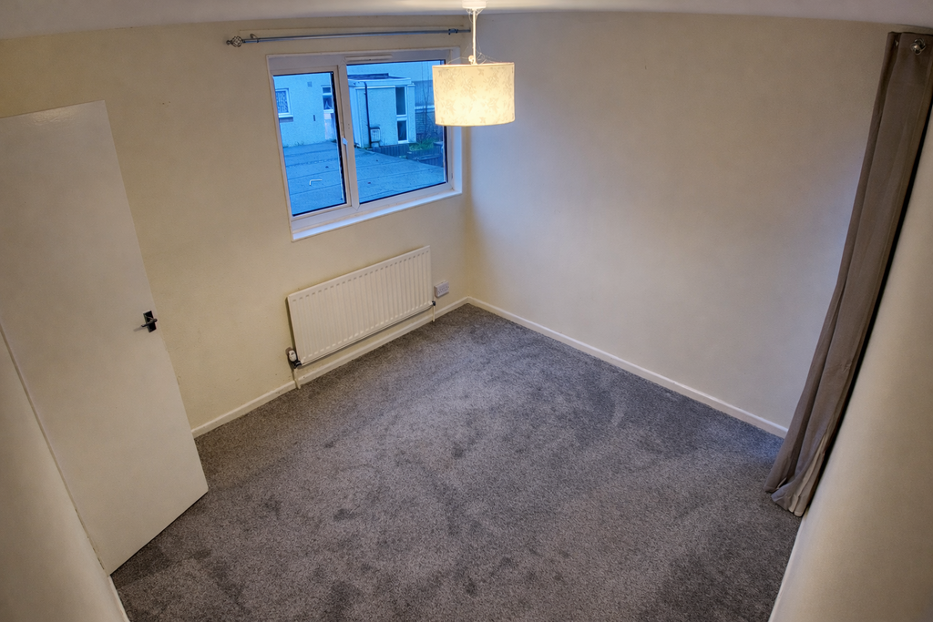 17 Summerhill -Bedroom 1