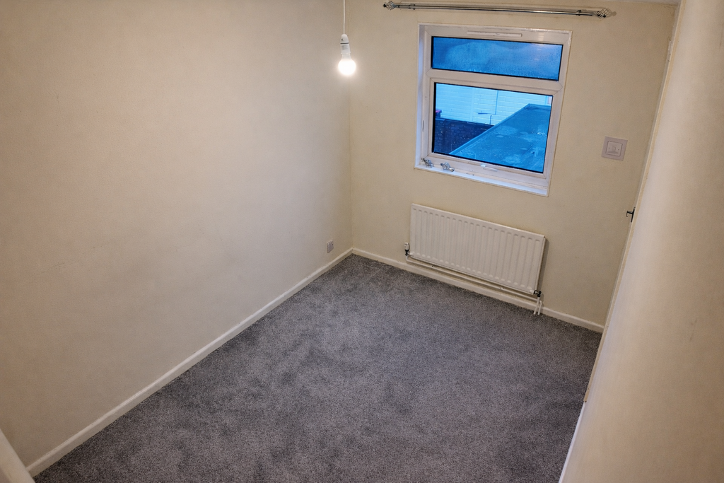 17 Summerhill - Bedroom 2